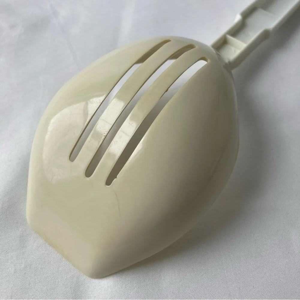 Vintage 90s Pillsbury Doughboy White Plastic Serving Utensil Slotted Spoon 11”